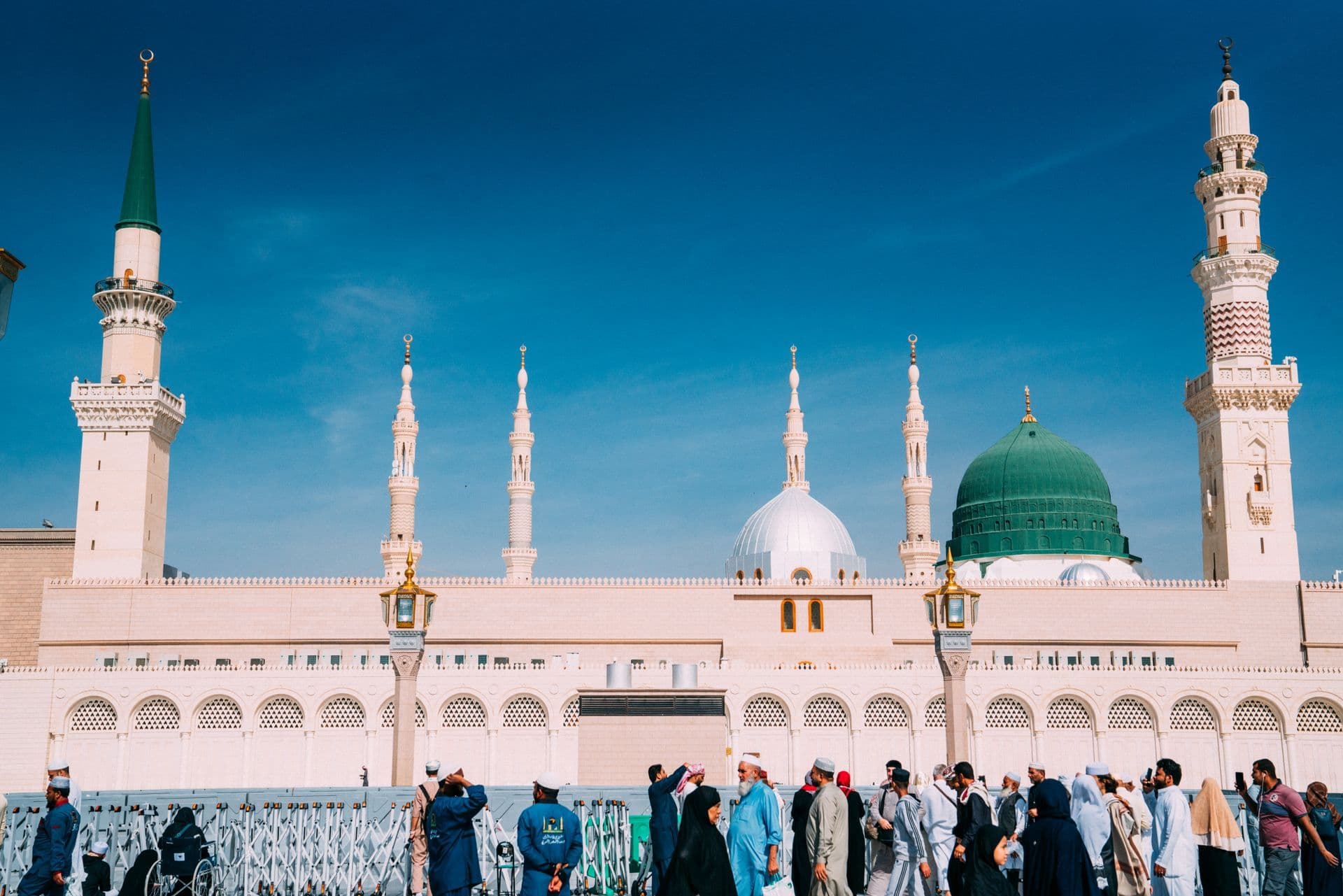 Eid in Madinah — Swissotel Makkah (17 Days)